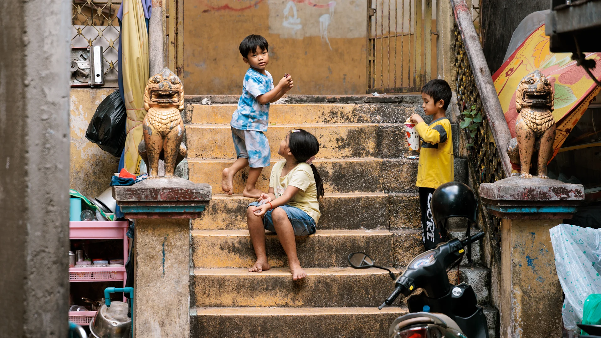 Kids playing in the street of Phnom Penh