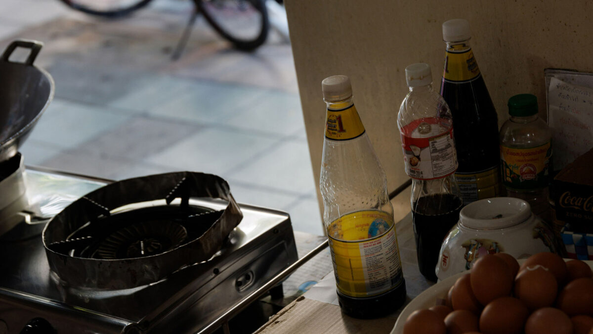 Kitch and condiment in Thong Heng Lee Family restaurant Bangkok - Thailand