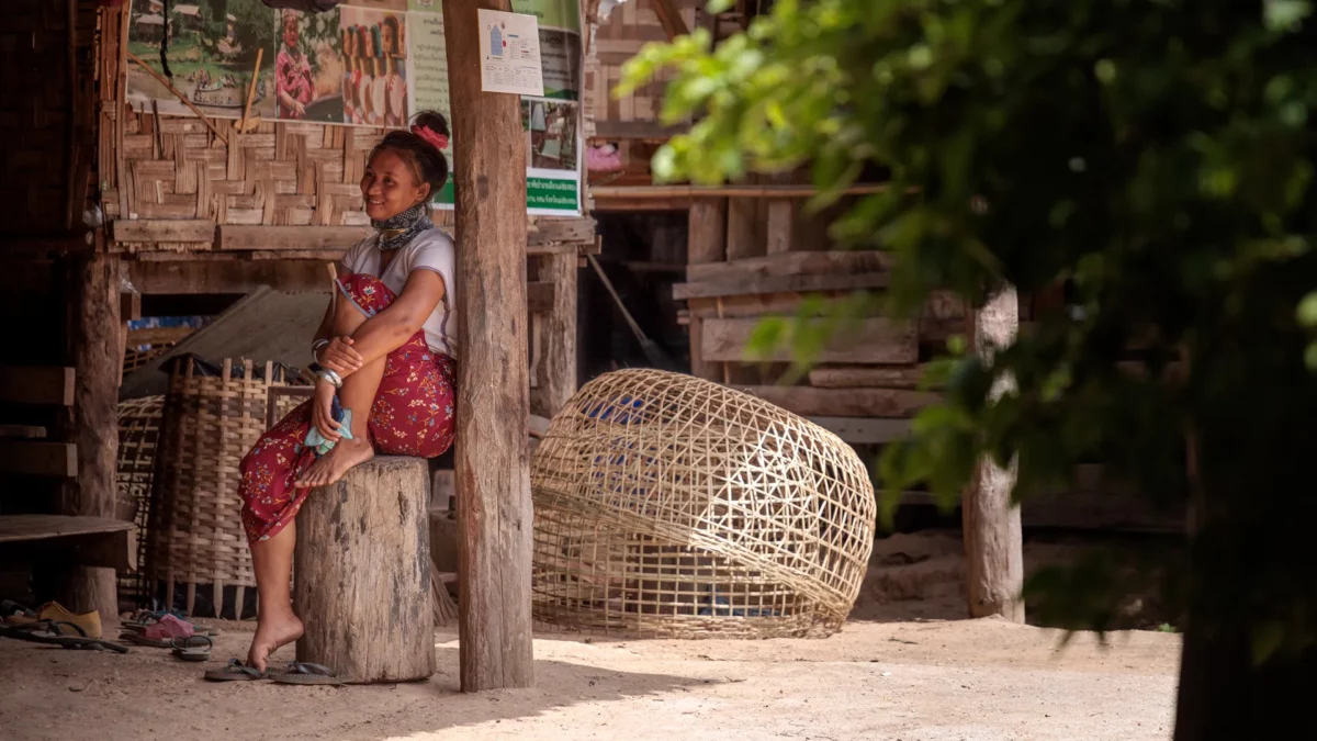 Kayan Lawhi women relaxing in the village Huay Pu Keng, Mae Hong Son Thailand