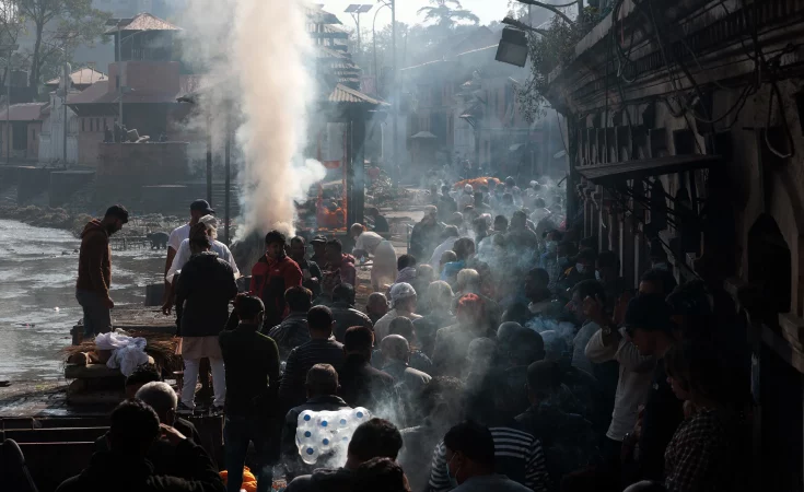 Foggy view of the creamation ground of Pashupatinath - Nepal - This Human Tribe