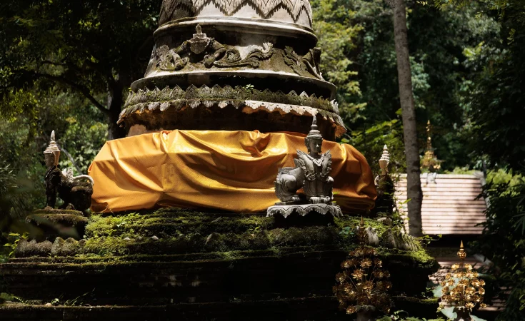 Wat Pha Lat Stupa - Chiang Mai - Thailand